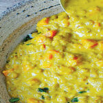 עוגנים בלב הסערה